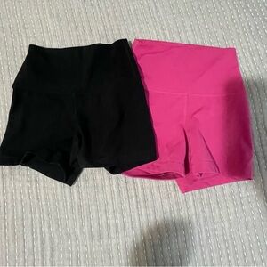 Lot of 2 Pair Yogaliciois LUX Shorts - Black & Hot Pink size XS